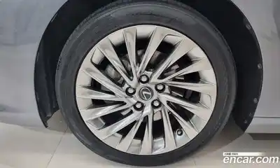 Lexus ES 2021 2.5 вариатор в Москве № 1150912, миниатюра 5