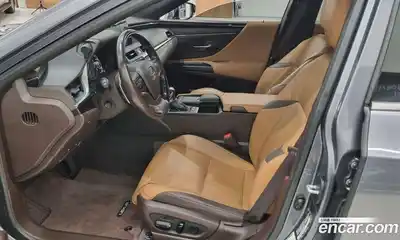 Lexus ES 2021 2.5 вариатор в Москве № 1150912, миниатюра 10