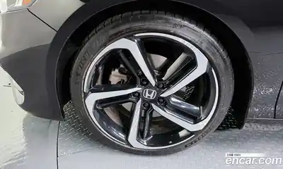Honda Accord 2018 2.0 гидро в Москве № 1151876, миниатюра 5