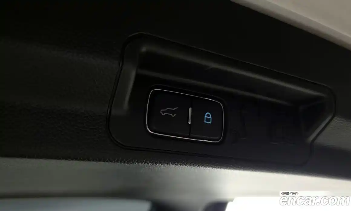 Ford Explorer 2020 2.3 гидро в Москве № 1152026, фото 20