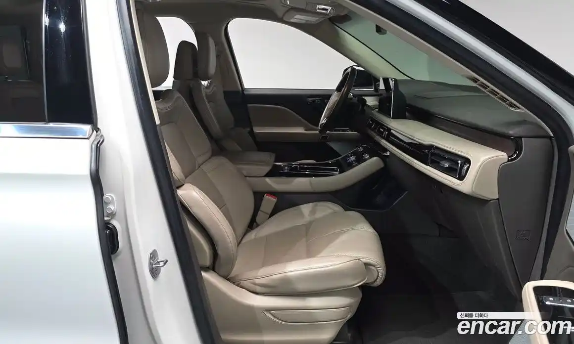 Lincoln Aviator 2022 3.0 гидро в Москве № 1152232, фото 9