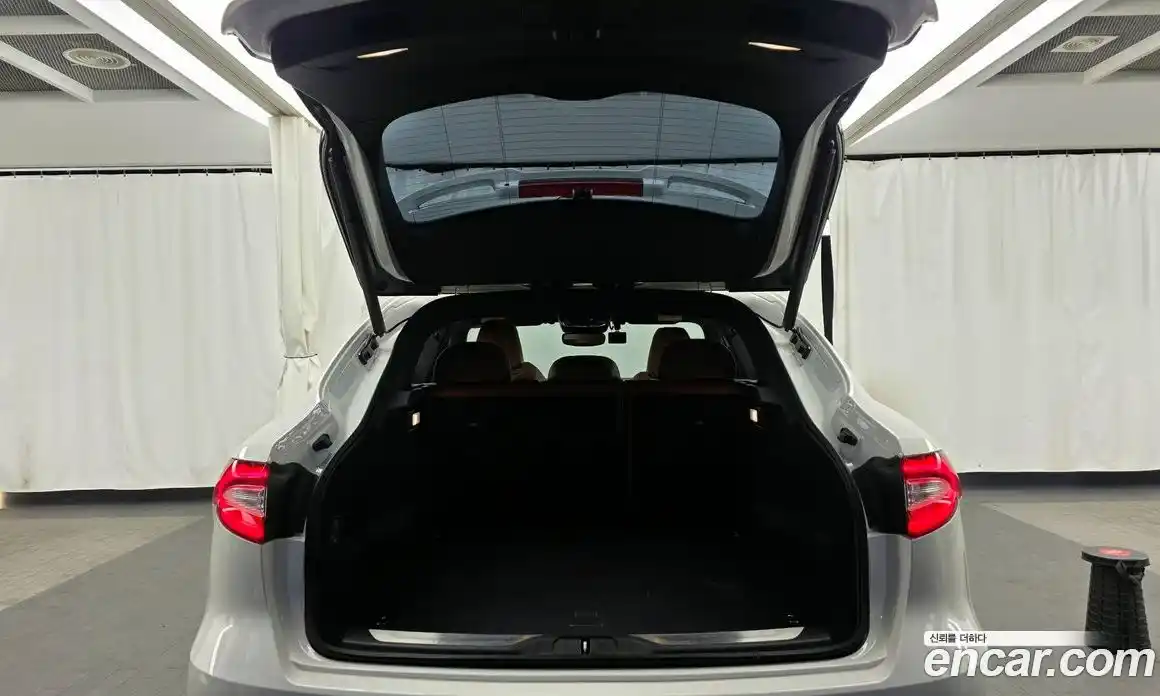 Maserati Levante 2019 3.0 гидро в Москве № 1152372, фото 20