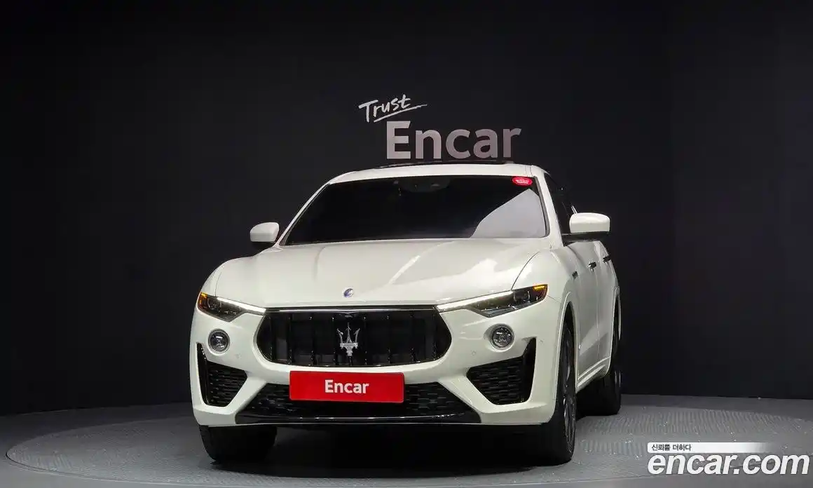 Maserati Levante 2019 3.0 гидро в Москве № 1152372, фото 3