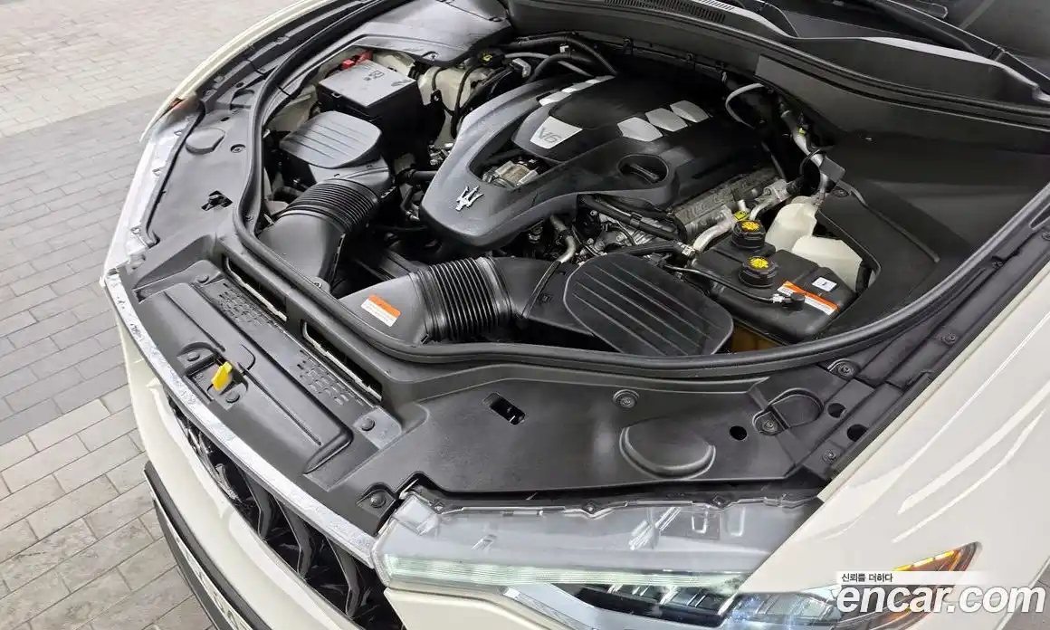 Maserati Levante 2019 3.0 гидро в Москве № 1152372, фото 6