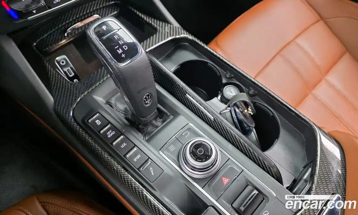 Maserati Levante 2019 3.0 гидро в Москве № 1152372, фото 9