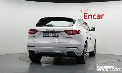 Maserati Levante 2018 3.0 гидро в Москве № 1152432, миниатюра 4