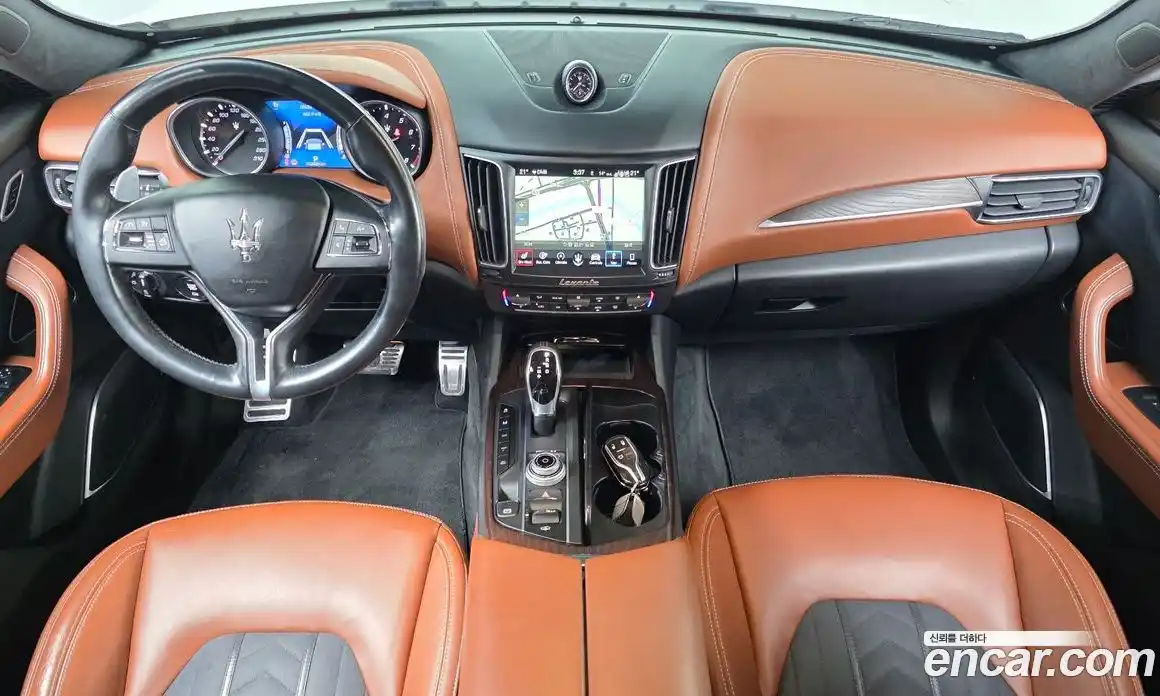 Maserati Levante 2018 3.0 гидро в Москве № 1152432, фото 7