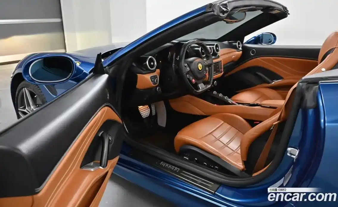 Ferrari California 2015 3.9 гидро в Москве № 1152896, фото 17