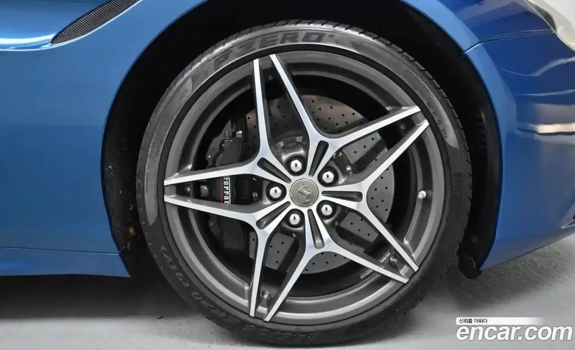 Ferrari California 2015 3.9 гидро в Москве № 1152896, фото 5