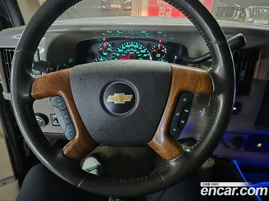 Chevrolet Express Van 2009 6.0 гидро в Москве, фото 11