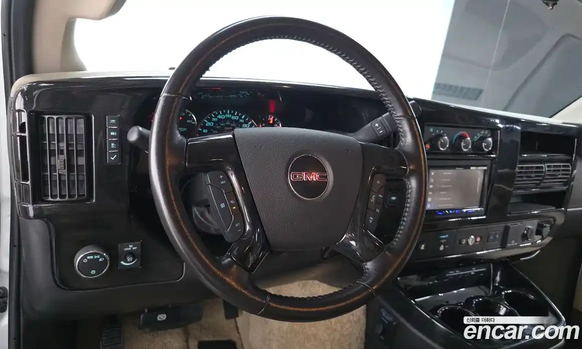 GMC Savana 2020 6.0 гидро в Москве № 1152990, фото 12