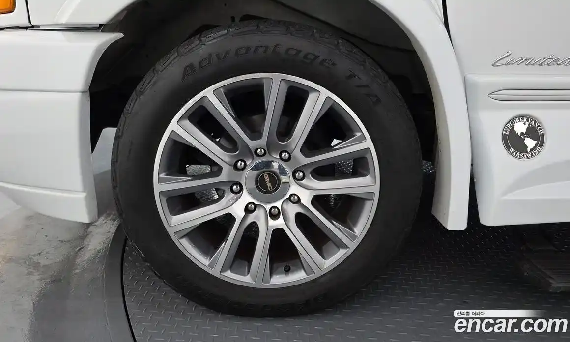 GMC Savana 2020 6.0 гидро в Москве № 1152990, фото 5