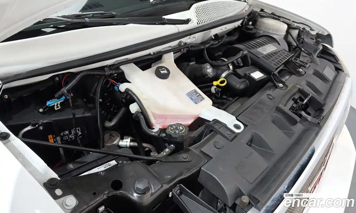 GMC Savana 2020 6.0 гидро в Москве № 1152990, фото 6