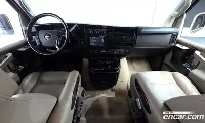 GMC Savana 2020 6.0 гидро в Москве № 1152990, миниатюра 7