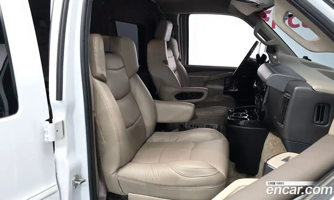 GMC Savana 2020 6.0 гидро в Москве № 1152990, фото 10