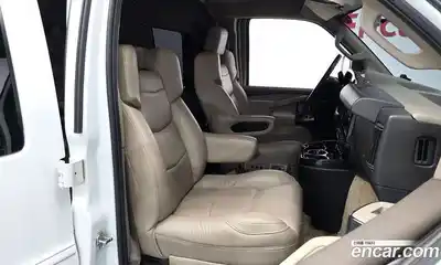 GMC Savana 2020 6.0 гидро в Москве № 1152990, миниатюра 10