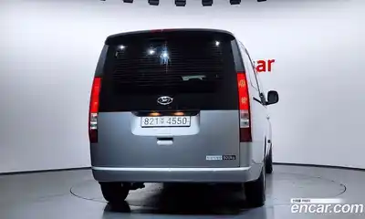 Hyundai Staria 2023 2.2 Автомат в Москве № 1154568, миниатюра 4