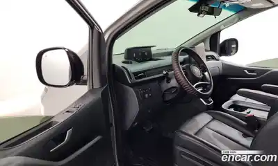 Hyundai Staria 2023 2.2 Автомат в Москве № 1154568, миниатюра 10