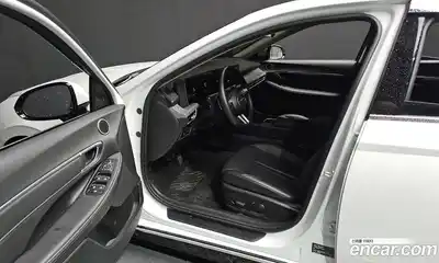 Hyundai Sonata 2025 2.0 Автомат в Москве № 1154820, миниатюра 10