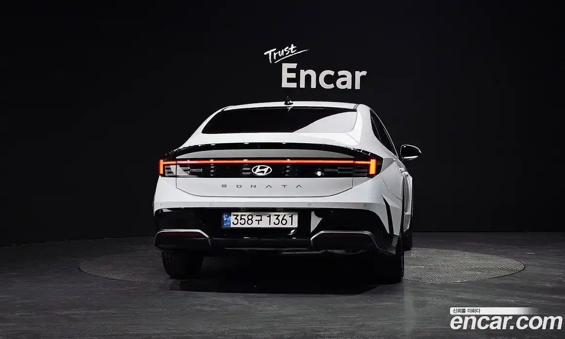 Hyundai Sonata 2024 1.6 Автомат в Москве № 1155042, фото 3