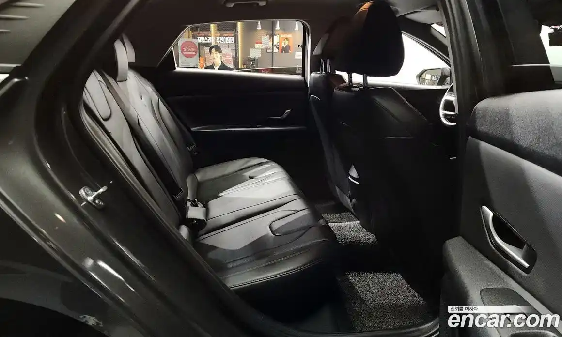 Hyundai Avante 2021 1.6 Автомат в Москве № 1155103, фото 12