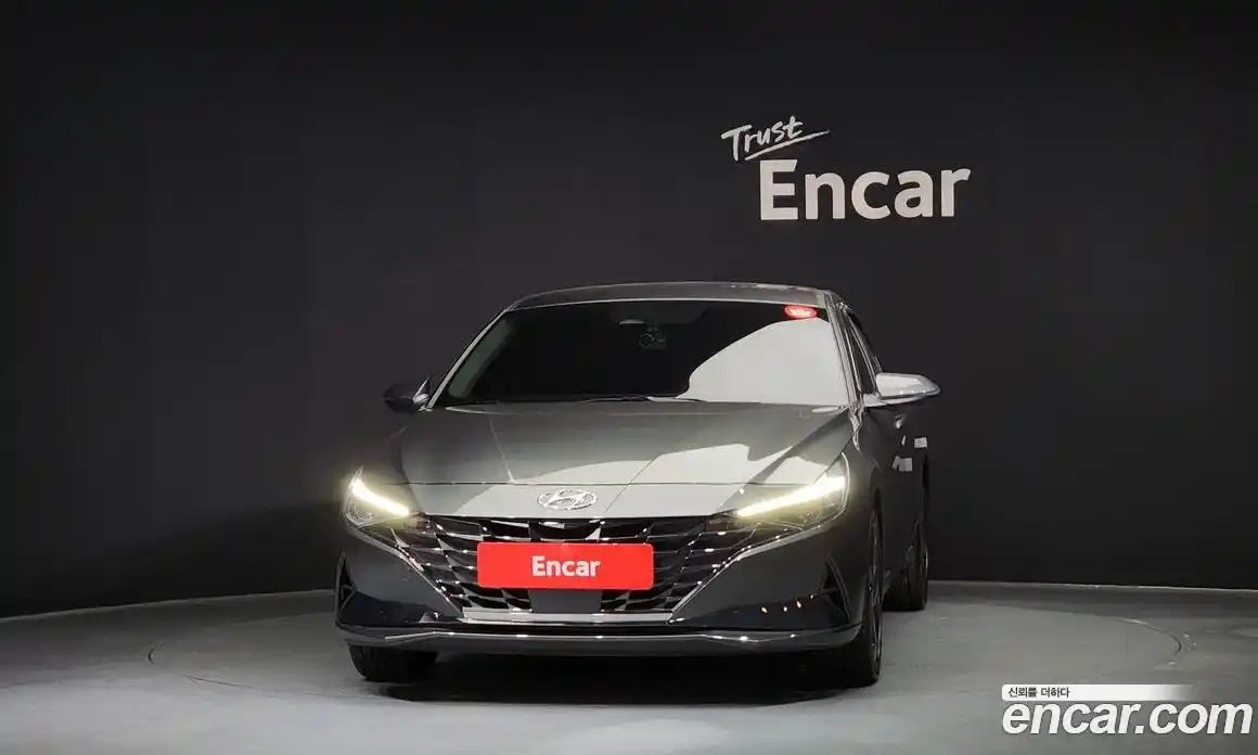 Hyundai Avante 2021 1.6 Автомат в Москве № 1155103, фото 3