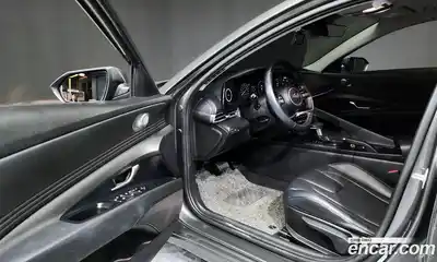 Hyundai Avante 2021 1.6 Автомат в Москве № 1155103, миниатюра 10