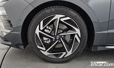 Hyundai Sonata 2023 2.0 Автомат в Москве № 1155135, миниатюра 4