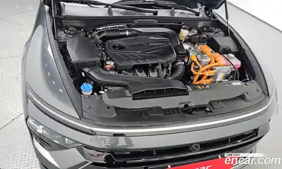 Hyundai Sonata 2023 2.0 Автомат в Москве № 1155135, миниатюра 5