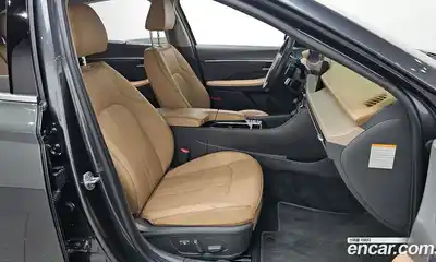 Hyundai Sonata 2023 2.0 Автомат в Москве № 1155135, миниатюра 10