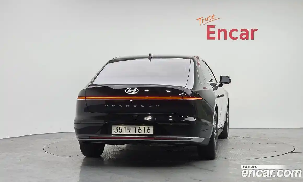 Hyundai Grandeur 2023 2.5 гидро в Москве № 125265, фото 4