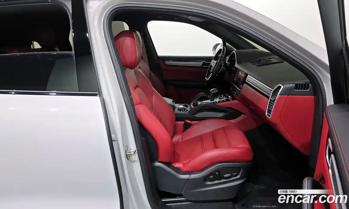 Porsche Cayenne 2022 3.0 гидро в Москве № 164979, фото 11