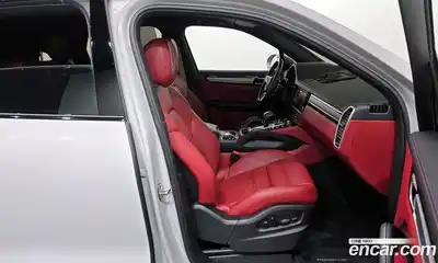 Porsche Cayenne 2022 3.0 гидро в Москве № 164979, миниатюра 11