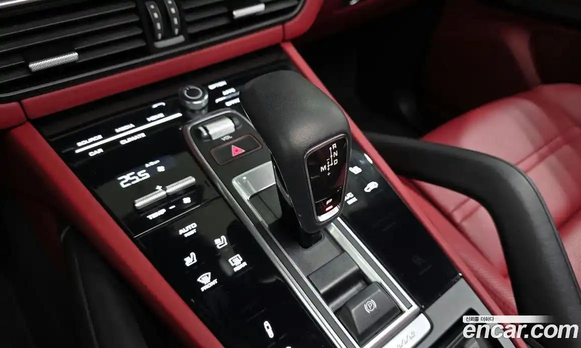 Porsche Cayenne 2022 3.0 гидро в Москве № 164979, фото 9