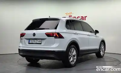 Volkswagen Tiguan 2020 2.0 гидро в Москве № 168986, миниатюра 2