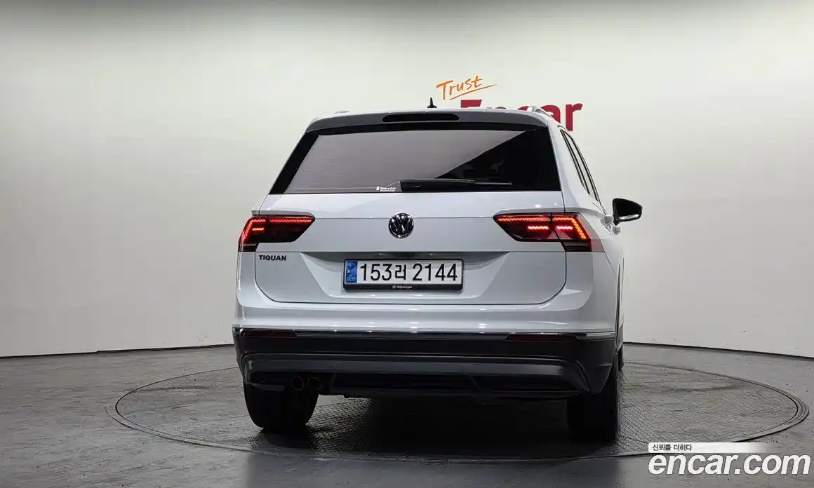 Volkswagen Tiguan 2020 2.0 гидро в Москве № 168986, фото 4