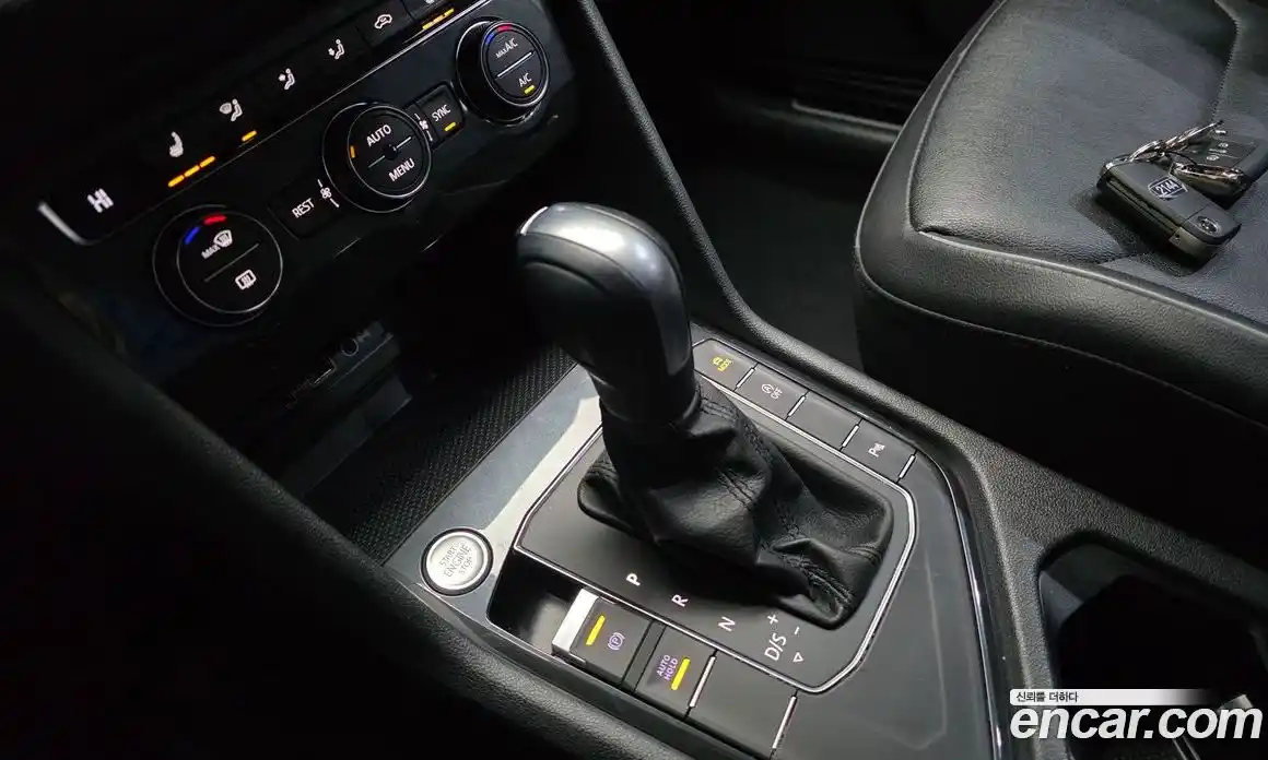 Volkswagen Tiguan 2020 2.0 гидро в Москве № 168986, фото 9
