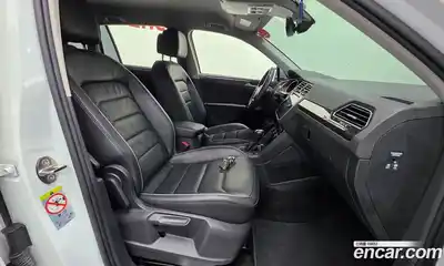 Volkswagen Tiguan 2020 2.0 гидро в Москве № 168986, миниатюра 10