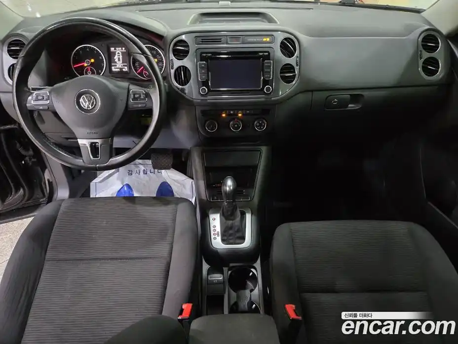 Volkswagen Tiguan 2015 2.0 гидро в Москве № 169250, фото 6