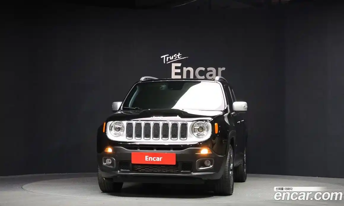 Jeep Renegade 2018 2.0 гидро в Москве № 169418, фото 3