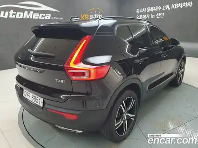 Volvo XC40 2018 2.0 гидро в Москве № 189986, миниатюра 2