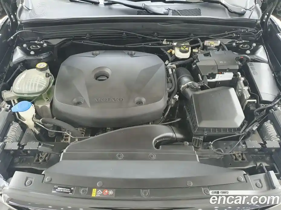 Volvo XC40 2018 2.0 гидро в Москве № 189986, фото 6