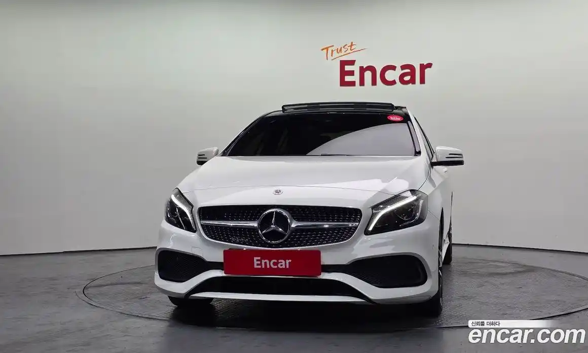 Mercedes-Benz A-Class 2017 1.6 гидро в Москве № 220743, фото 3