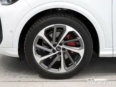 Audi Q5 2025 2.0 гидро в Москве № 230222, миниатюра 5