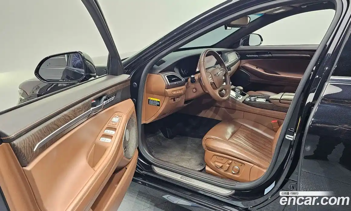 Genesis G90 2020 3.8 гидро в Москве № 25343, фото 10