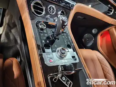 Bentley Continental 2022 4.0 гидро в Москве № 256587, миниатюра 11