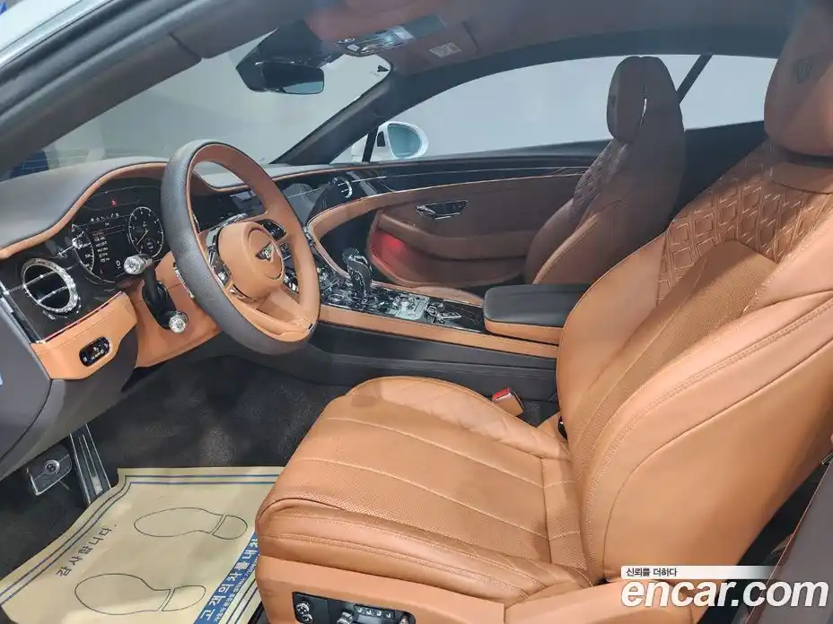 Bentley Continental 2022 4.0 гидро в Москве № 256587, фото 14