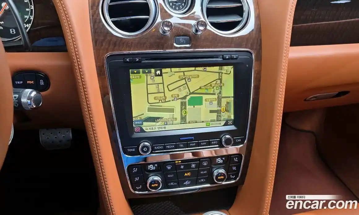 Bentley Continental 2014 4.0 гидро в Москве № 256640, фото 14