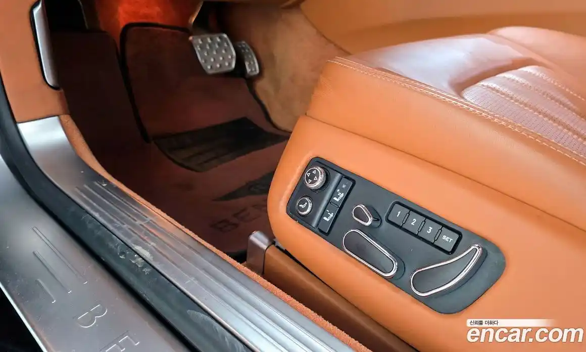 Bentley Continental 2014 4.0 гидро в Москве № 256640, фото 19