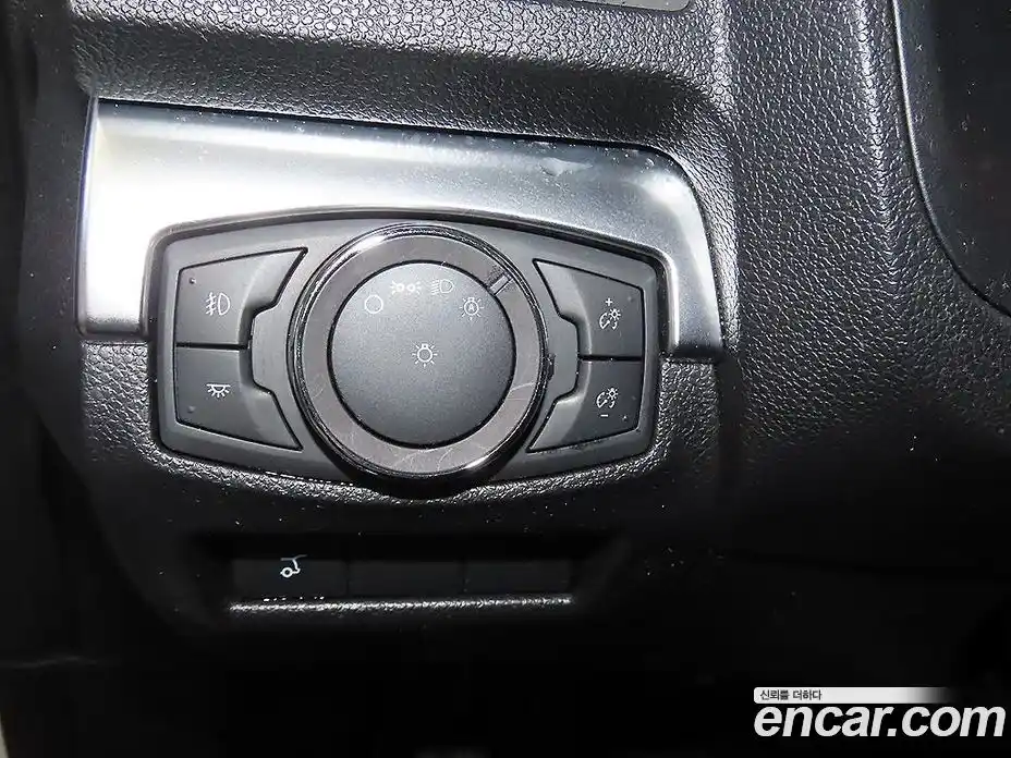 Ford Explorer 2019 2.3 гидро в Москве № 281911, фото 14